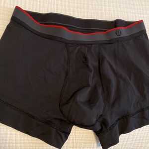 Lulu lemon mens performance boxer